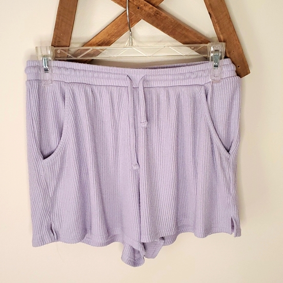 Olive & Oak Loungewear Shorts EUC - Picture 1 of 3